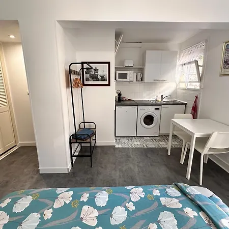 Apartment Bottero, Climatise, Parking Possible *