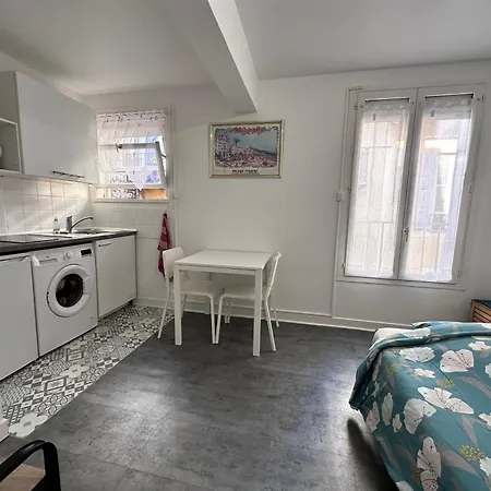 Bottero, Climatise, Parking Possible *